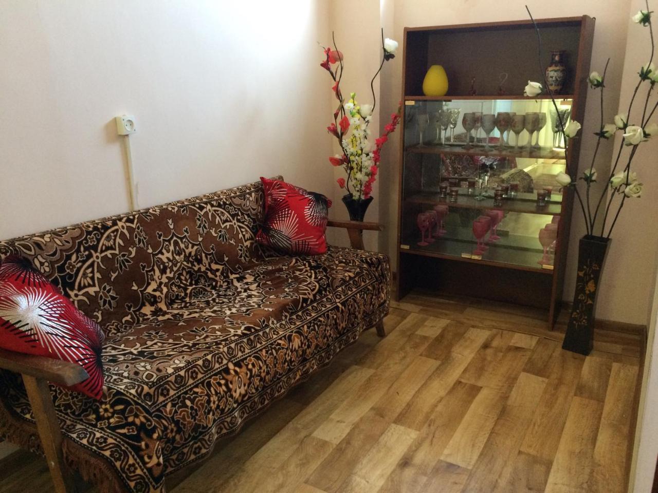 Mamuka'S Guesthouse Удабно Экстерьер фото