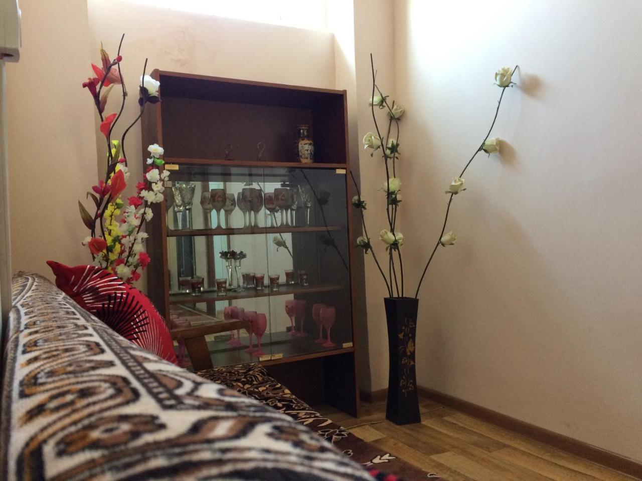 Mamuka'S Guesthouse Удабно Экстерьер фото